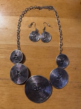 Statement Silver Tone Circle Metal Necklace & Earrings